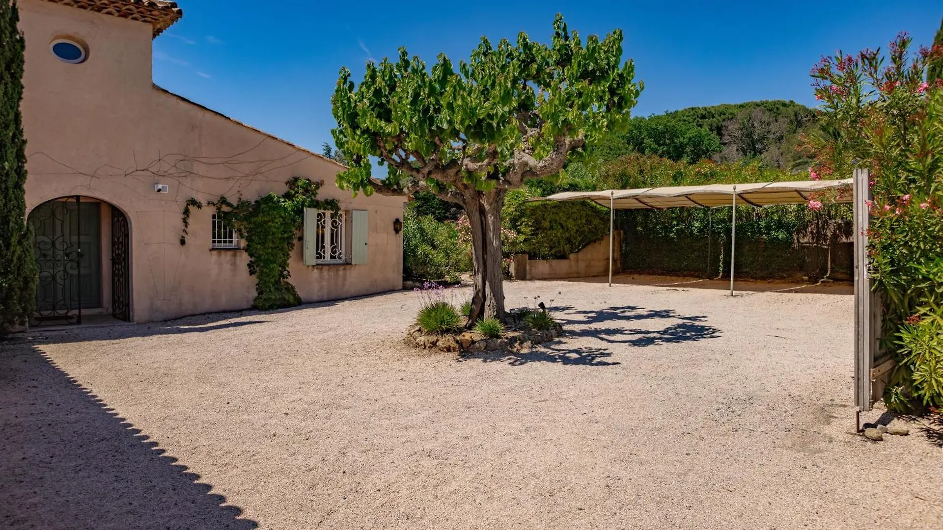 Superbe Villa, Piscine Chauffee, Jardin, Climatisee, Proche Du Village Le Plan-de-la-Tour Villa
