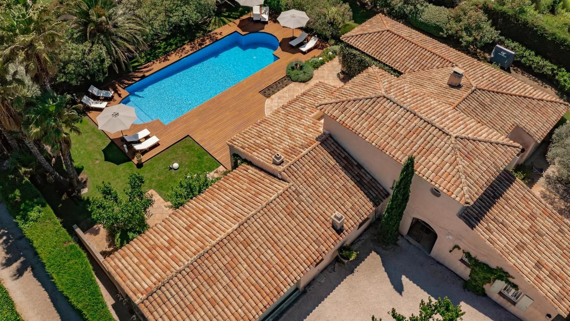 Villa Superbe Villa, Piscine Chauffee, Jardin, Climatisee, Proche Du Village Le Plan-de-la-Tour